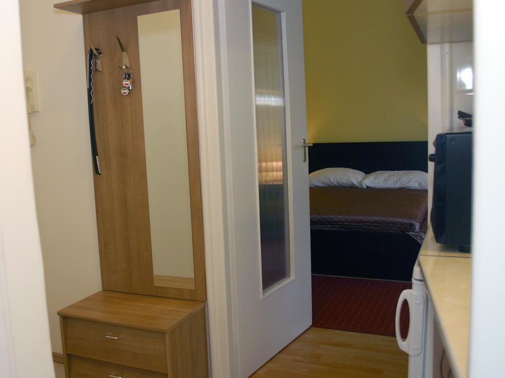 Arriva Balcony Studio Budapest Extérieur photo
