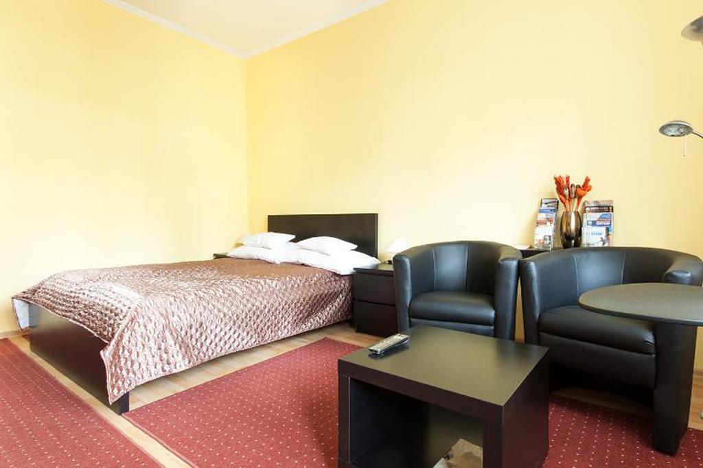 Arriva Balcony Studio Budapest Chambre photo
